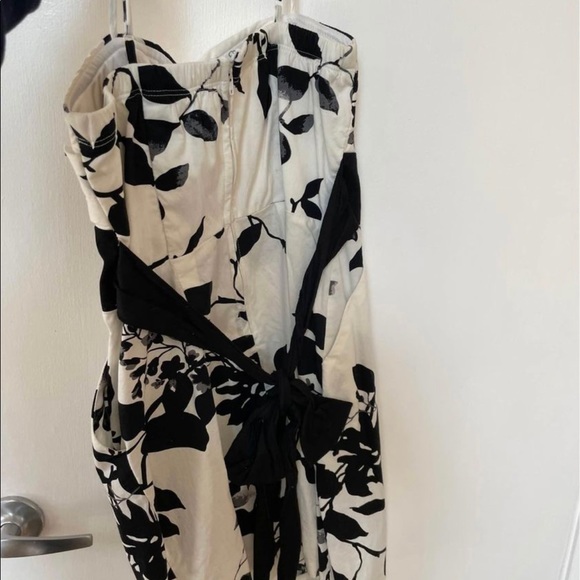 Womens dress bundle, Sz Small. One NWT - Picture 3 of 10